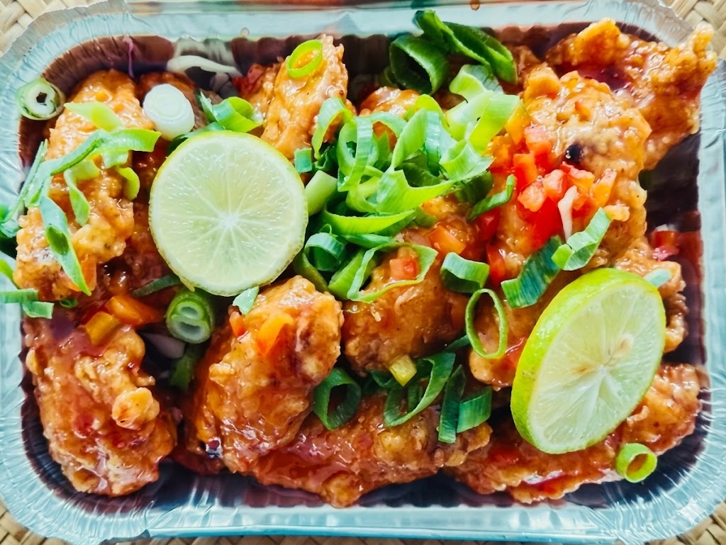 Honey Sriracha Wings